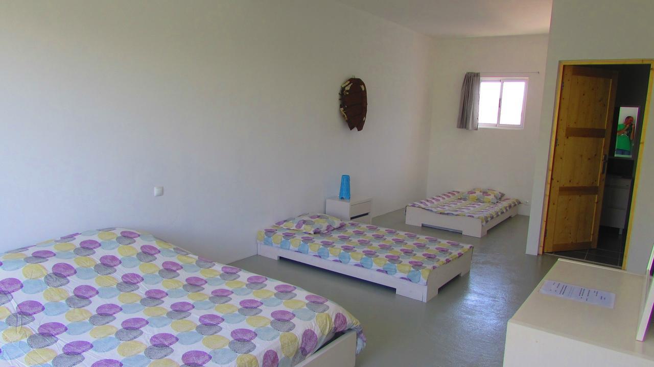 Cap-Azul Bed & Breakfast ปอร์โตโนโว ภายนอก รูปภาพ